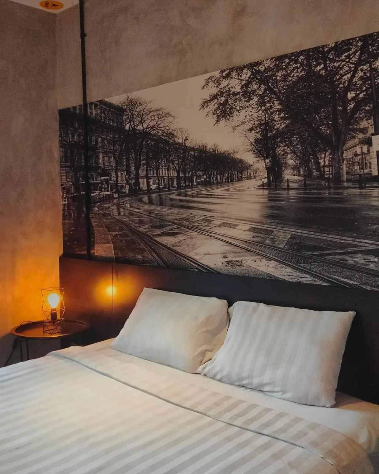Nava One Hotel Семаранг Екстериор снимка