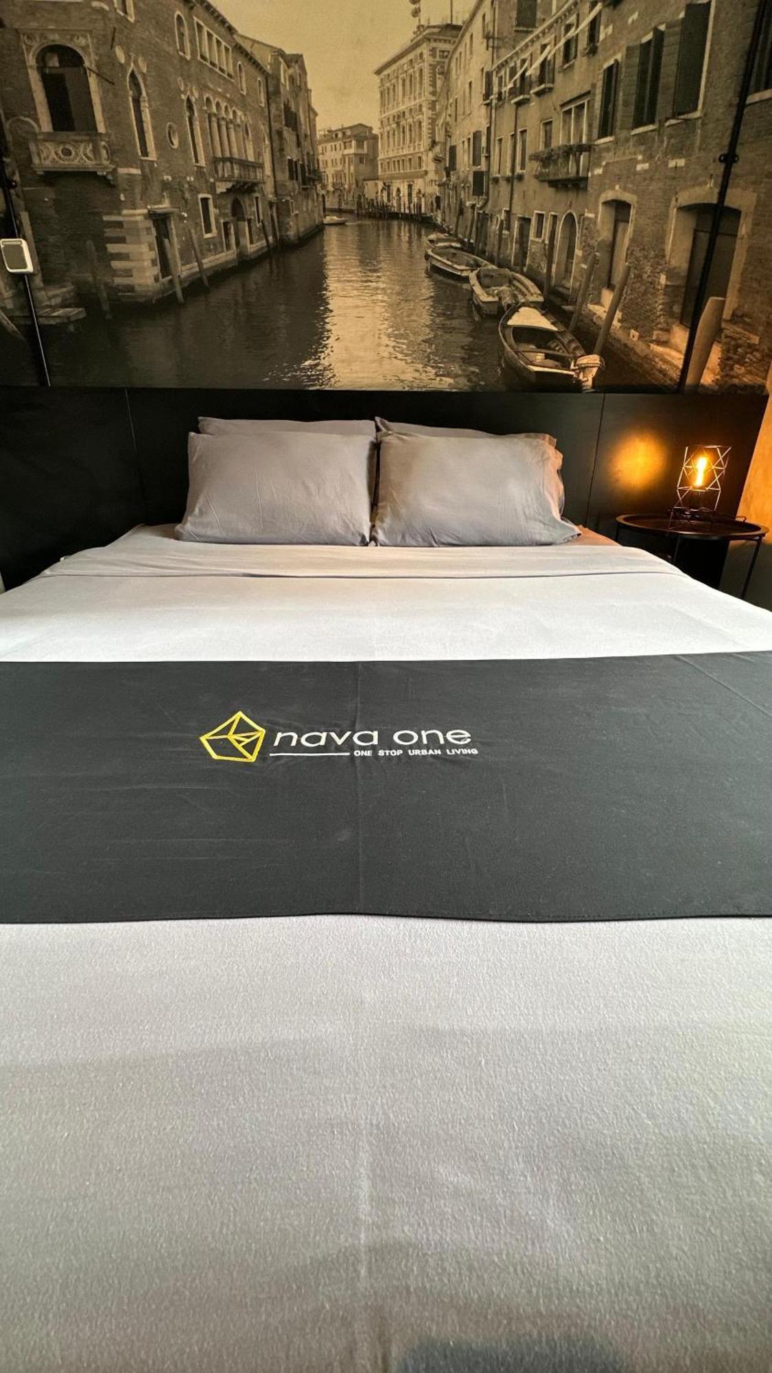 Nava One Hotel Семаранг Екстериор снимка